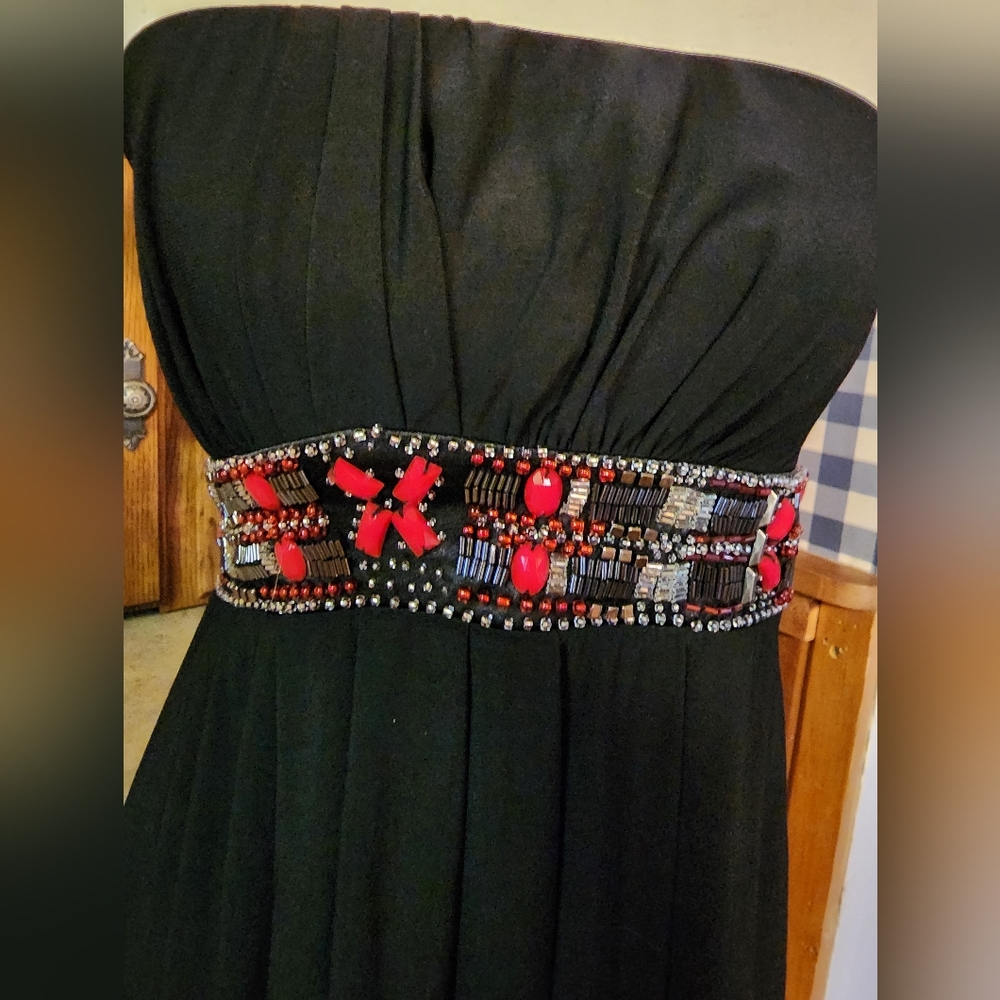 WHBM Black Beaded Strapless Mini Dress 0 - Picture 4 of 8